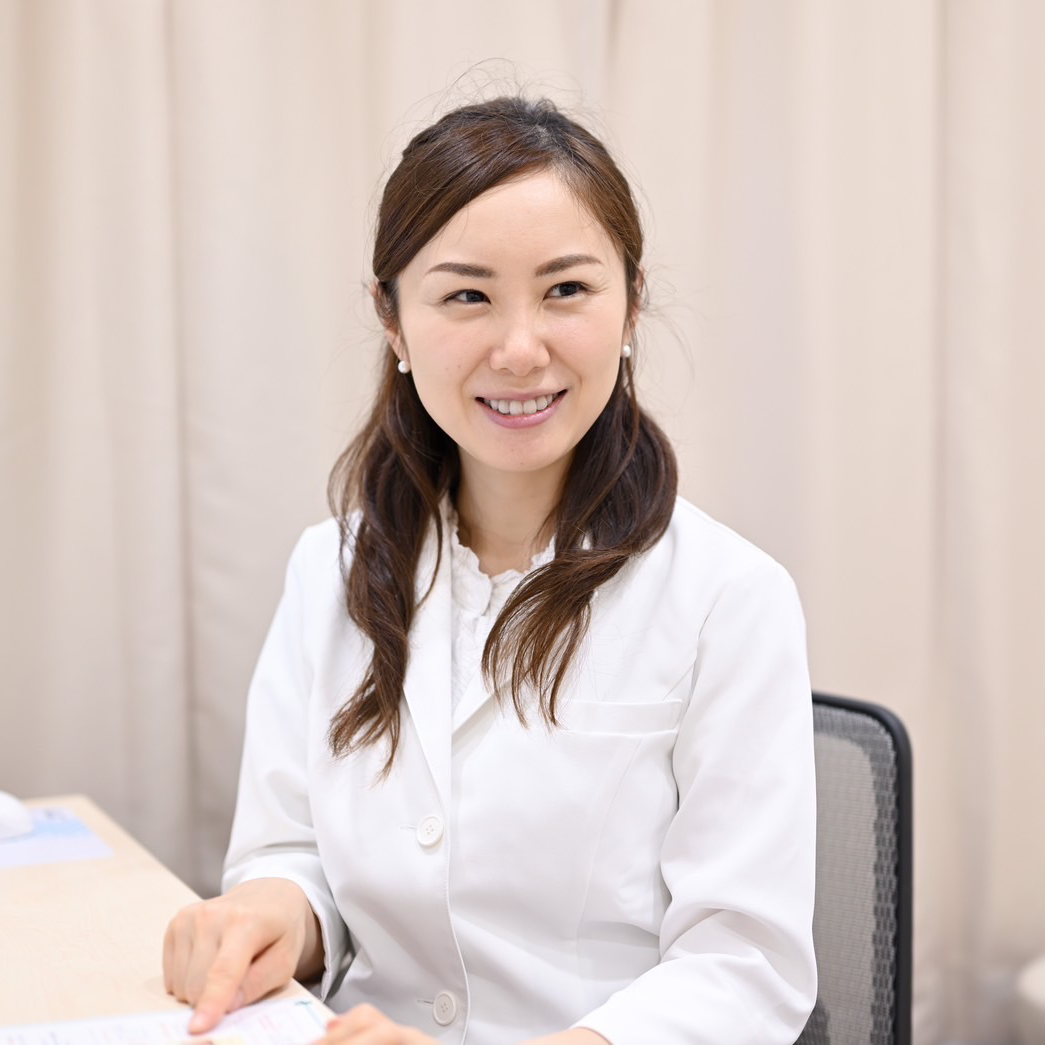 SENLY連載 『美神ドクター12人に聞く！ イマドキ美容通信』 どんなささいなトラブルでも対応したい。 肌がきれいになることで前向きになれます。