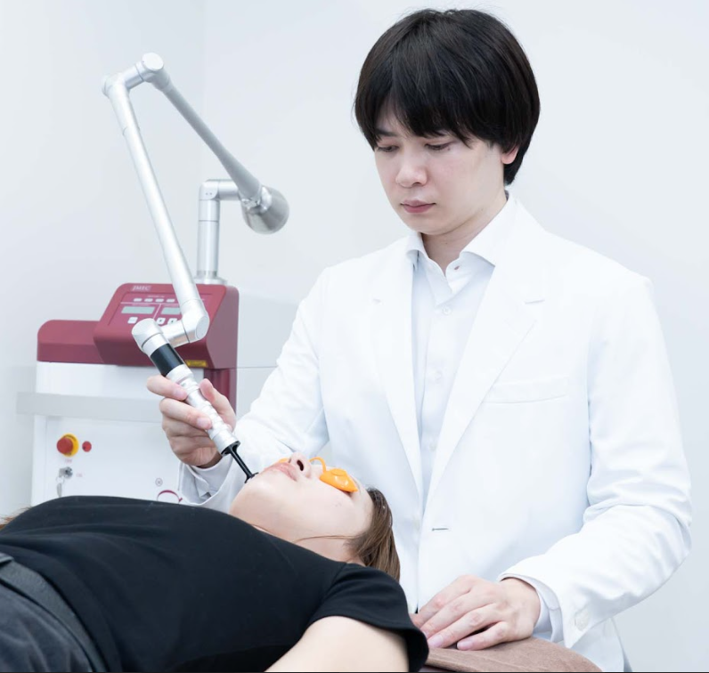 ミスター慶応医学部　 Dr.牧野のビューティ塾 Vol.11  鏡に映る自分の「お疲れ顔」対策って？