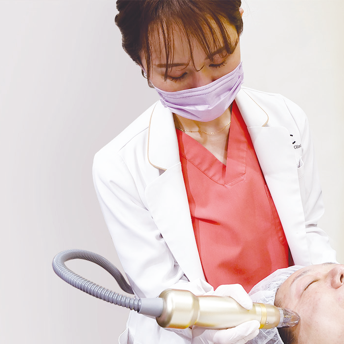 SENLY連載『美神ドクター12人に聞く！イマドキ美容通信』