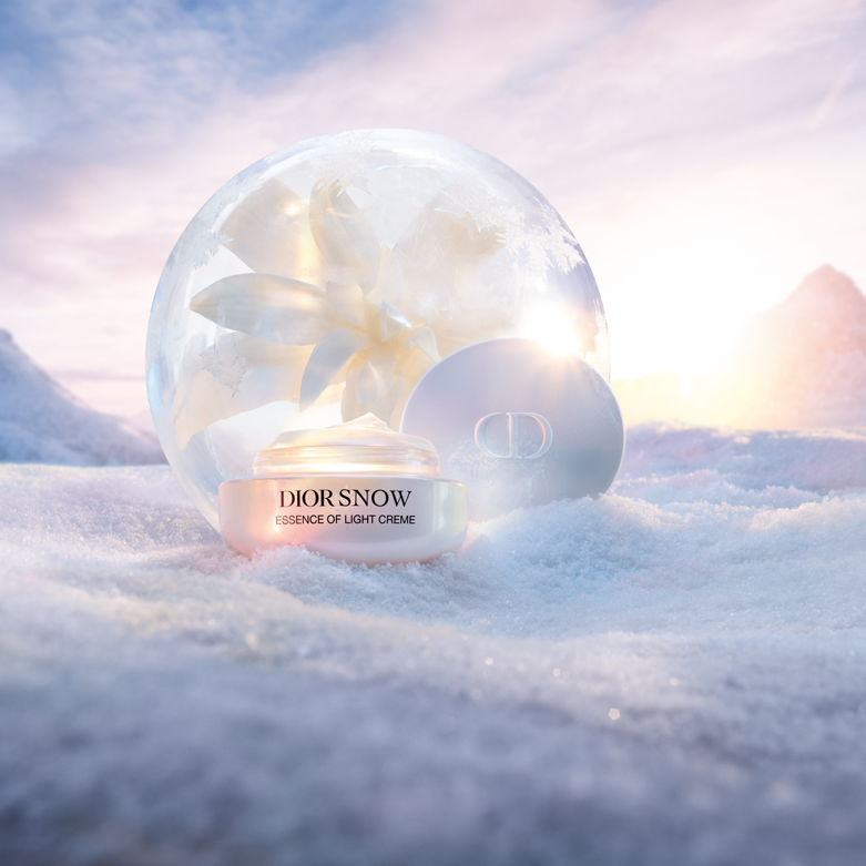 DIOR ディオール スノー エッセンス オブ ライト クリーム
