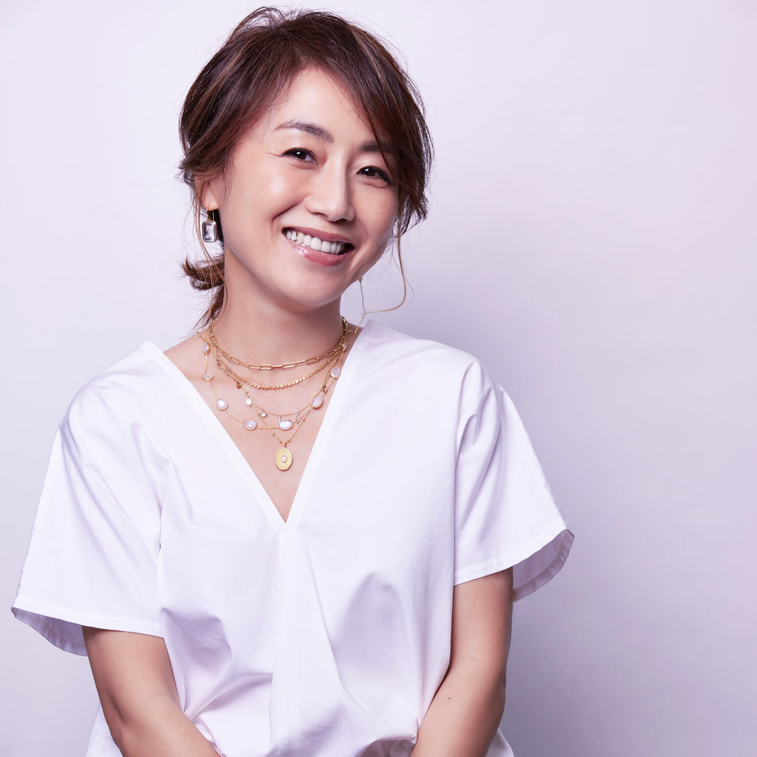 “ふさがり女”におすすめ！耳もとを飾るアクセサリーとは