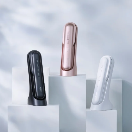 効率と美しさを両立するSTELLA BEAUTE「レーザー＆EMSリフトブラシ PRO 2.0」