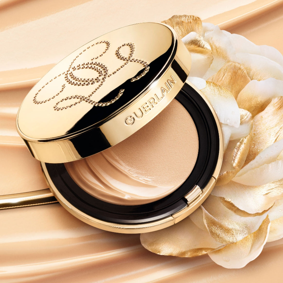 洗練された“ジュエリースキン”を叶える ゲランの新クッションファンデーション