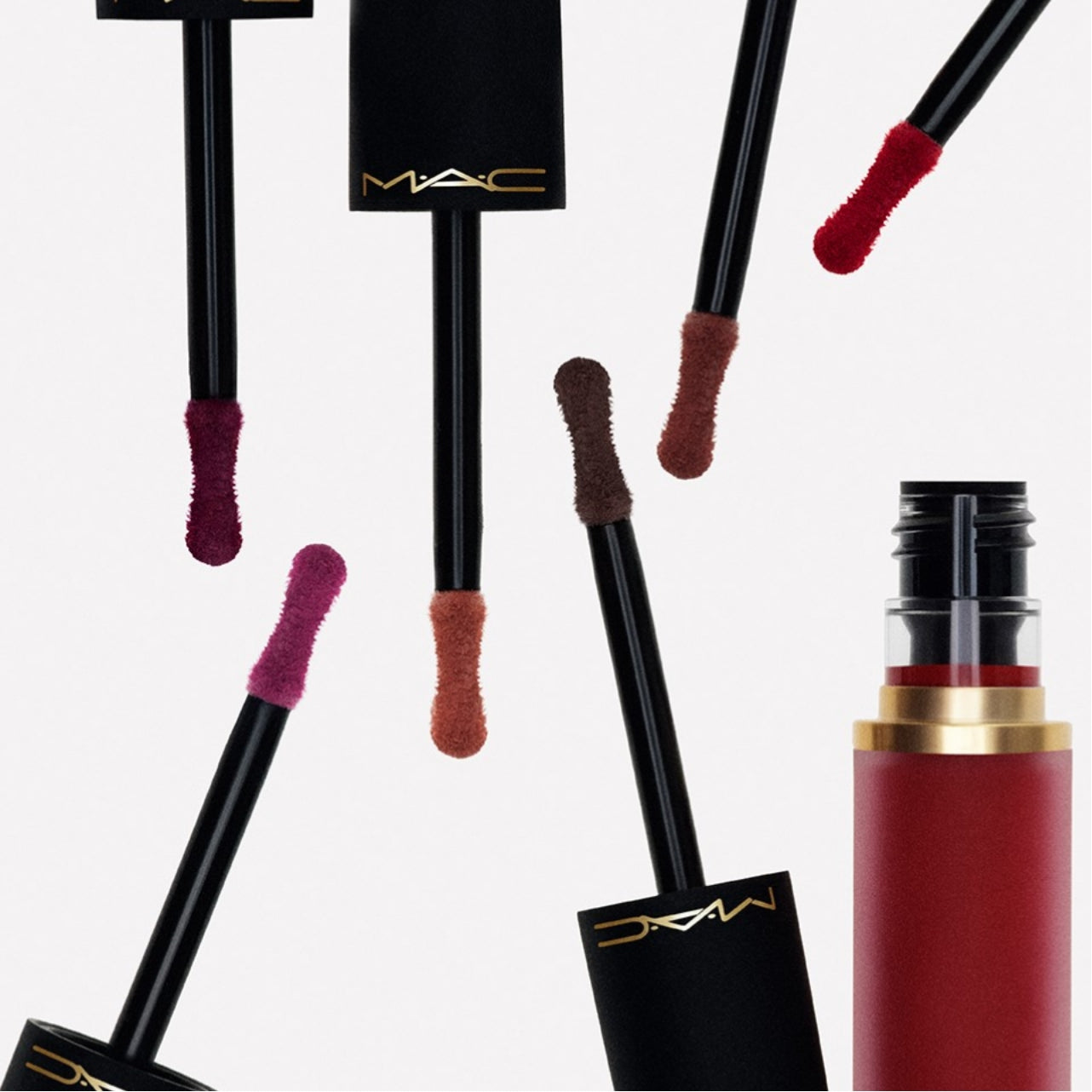 待ちに待ったシャネルのホリデーセット！ 一番欲しいのは「シャネル