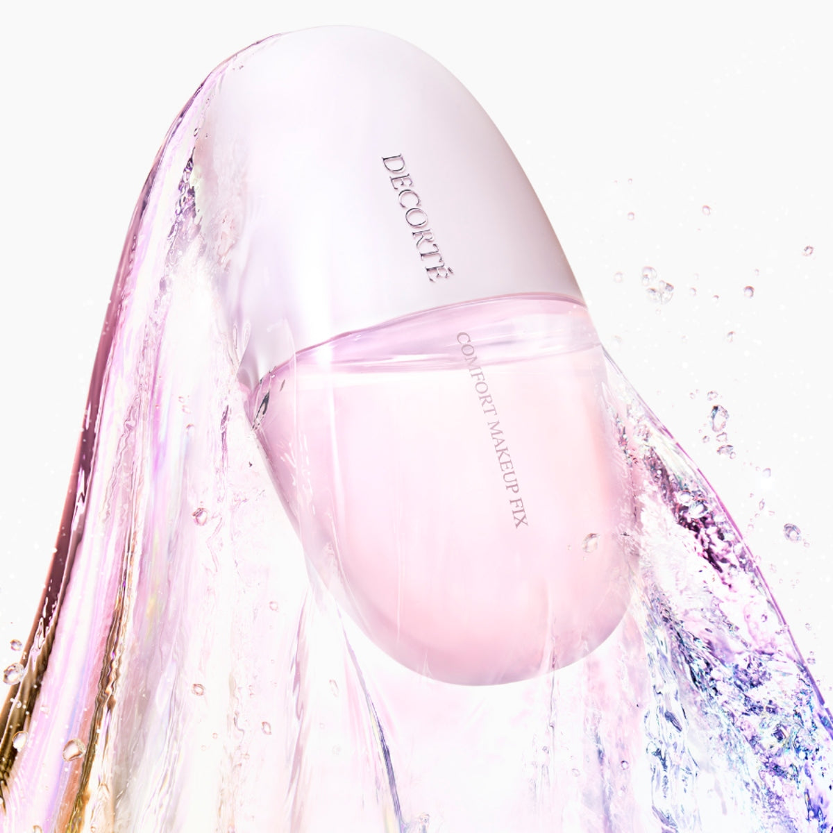 進化したミストが長時間メイクをキープ！ コスメデコルテの最新「水感」フィックスミスト
